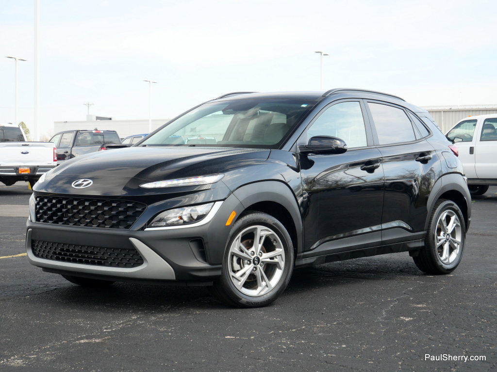 Used 2023 Hyundai Kona SEL w/ Cargo Package FWD image 7