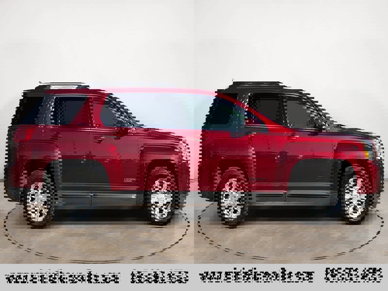 Used 2011 GMC Terrain SLE image 2