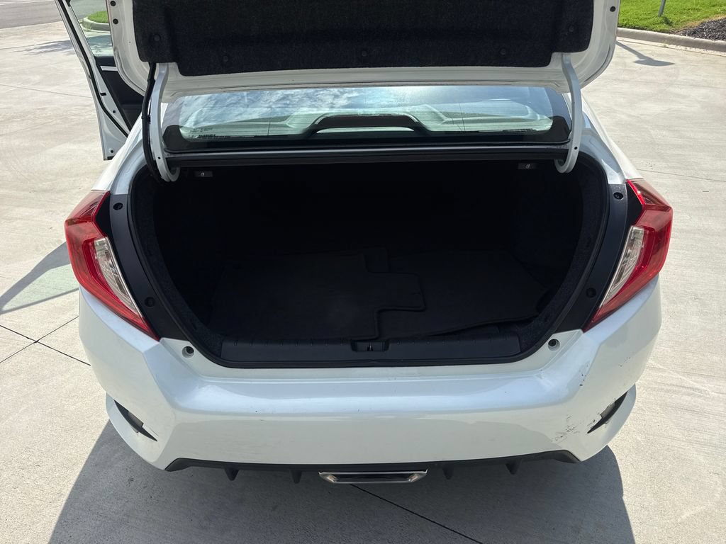 Certified 2020 Honda Civic Sport image 33