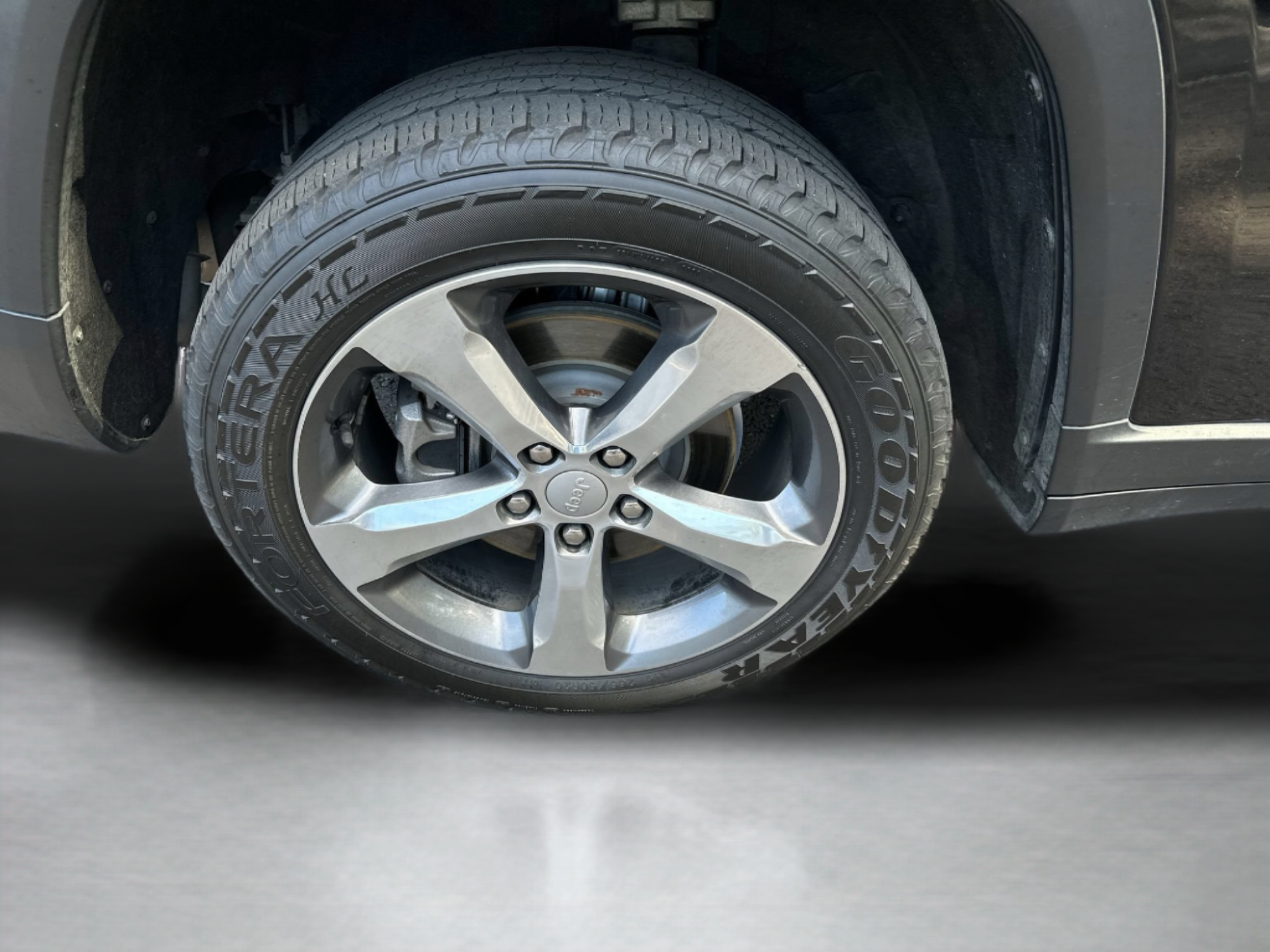 Used 2022 Jeep Grand Cherokee L Limited RWD image 27