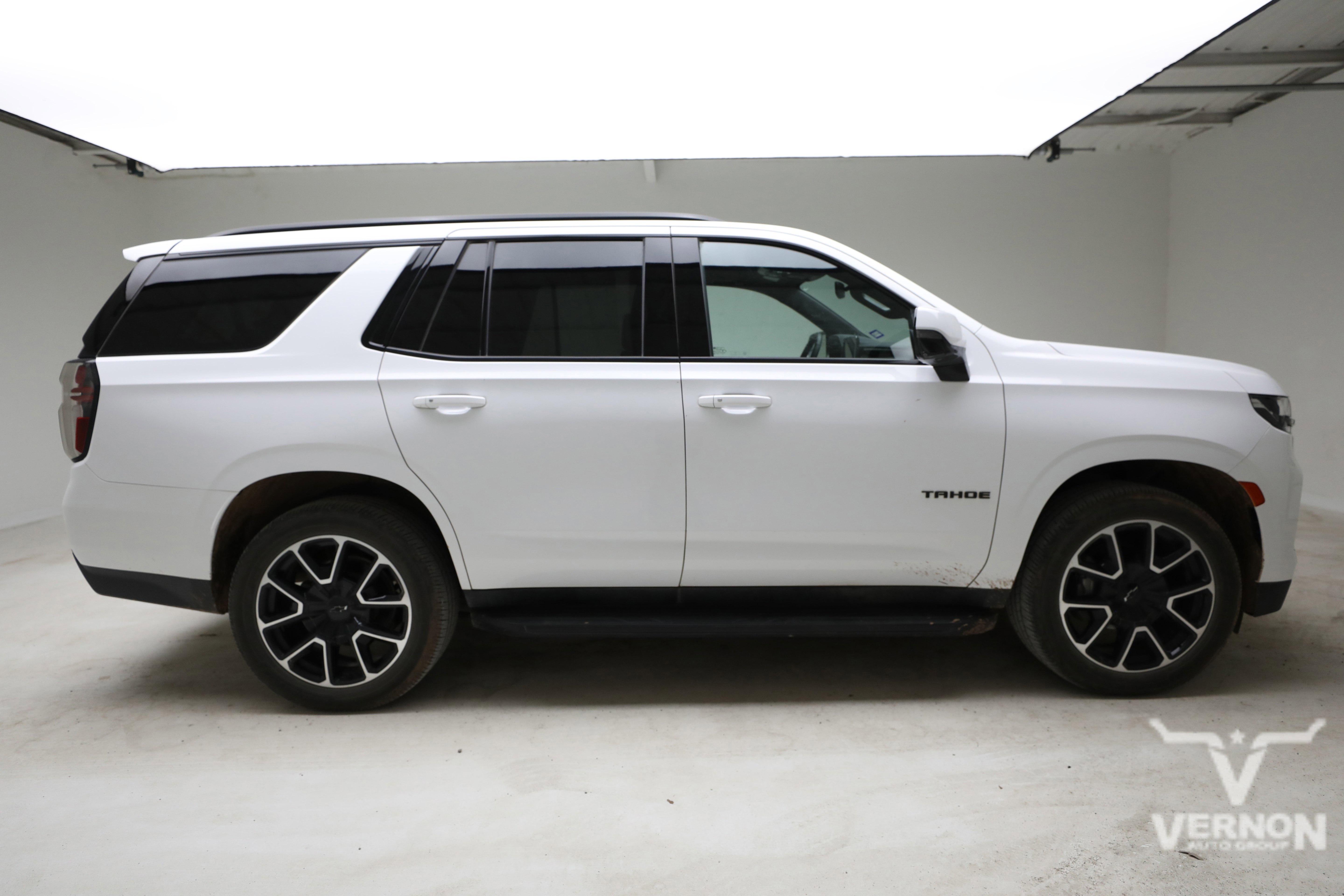 Used 2022 Chevrolet Tahoe RST w/ Luxury Package RWD image 5