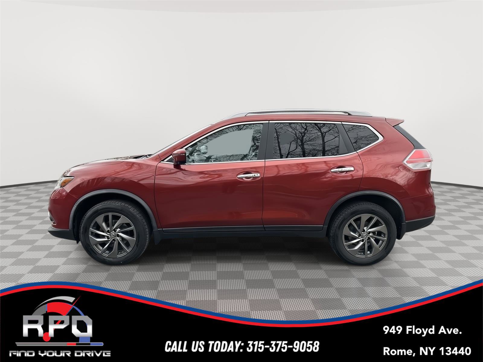 Used 2016 Nissan Rogue SL image 2