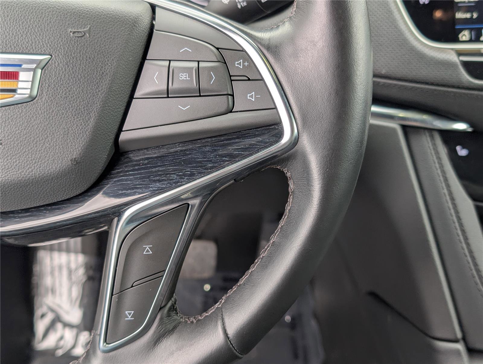 Used 2024 Cadillac XT5 Premium Luxury image 23