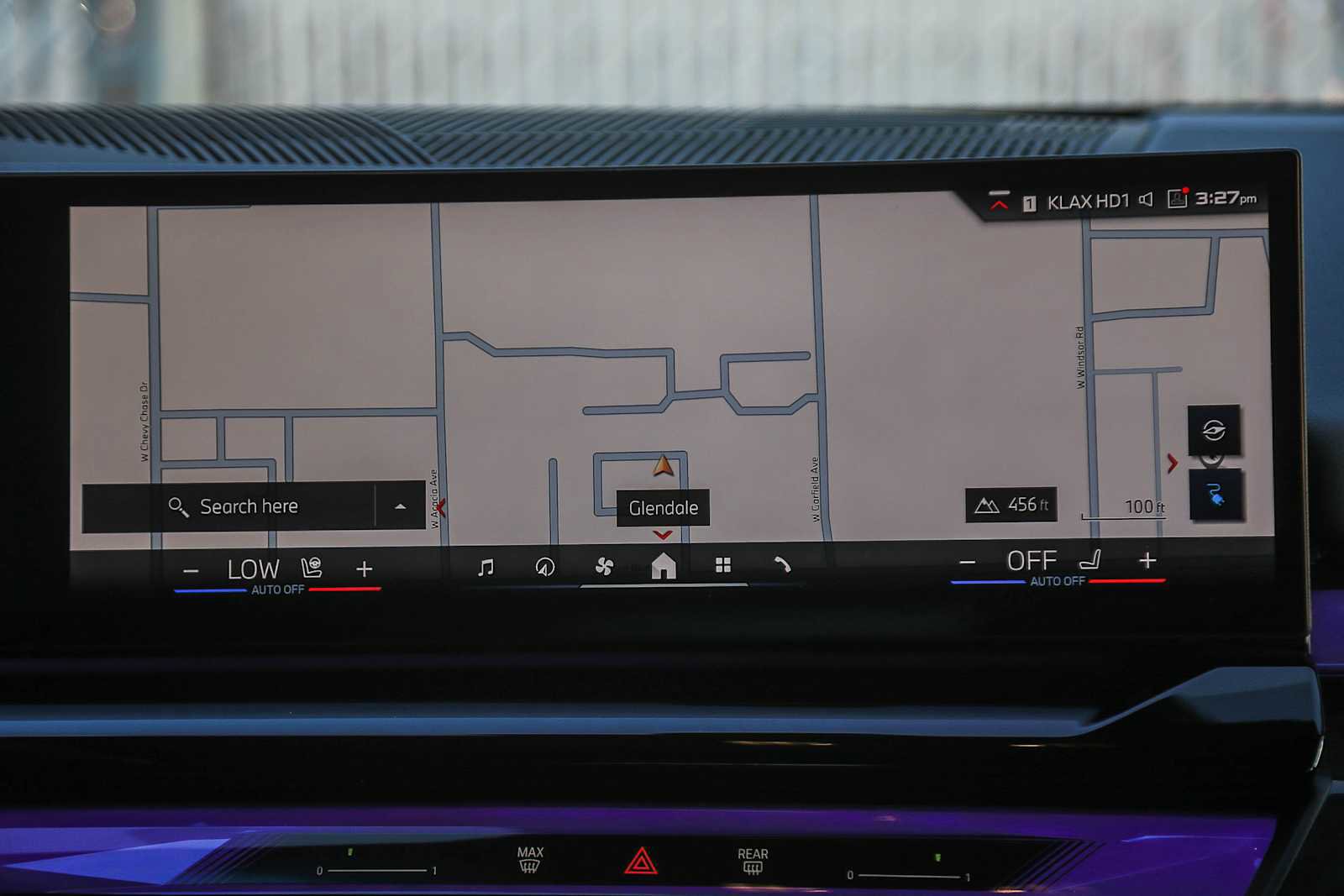 Used 2025 BMW i5 M60 w/ Premium Package image 11