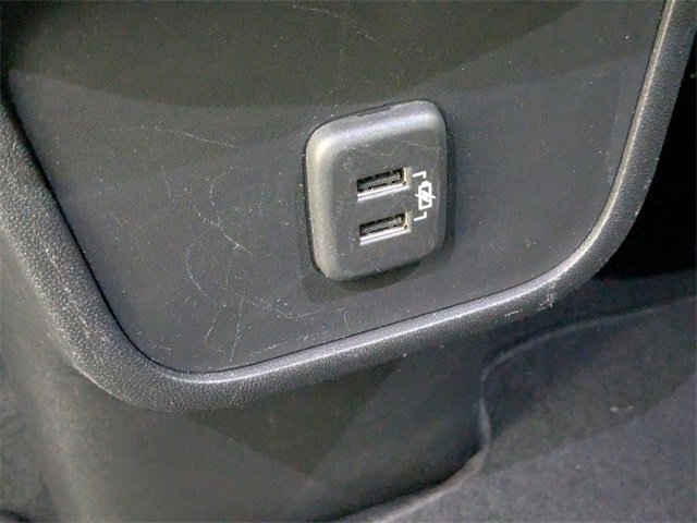 Used 2023 Chevrolet Equinox LT w/ Driver Convenience Package image 26