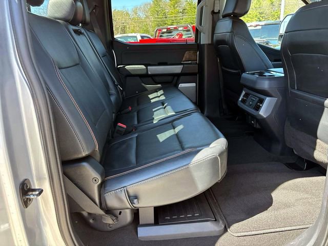 Used 2024 Ford F250 Lariat w/ Sport Appearance Package AWD/4WD image 16