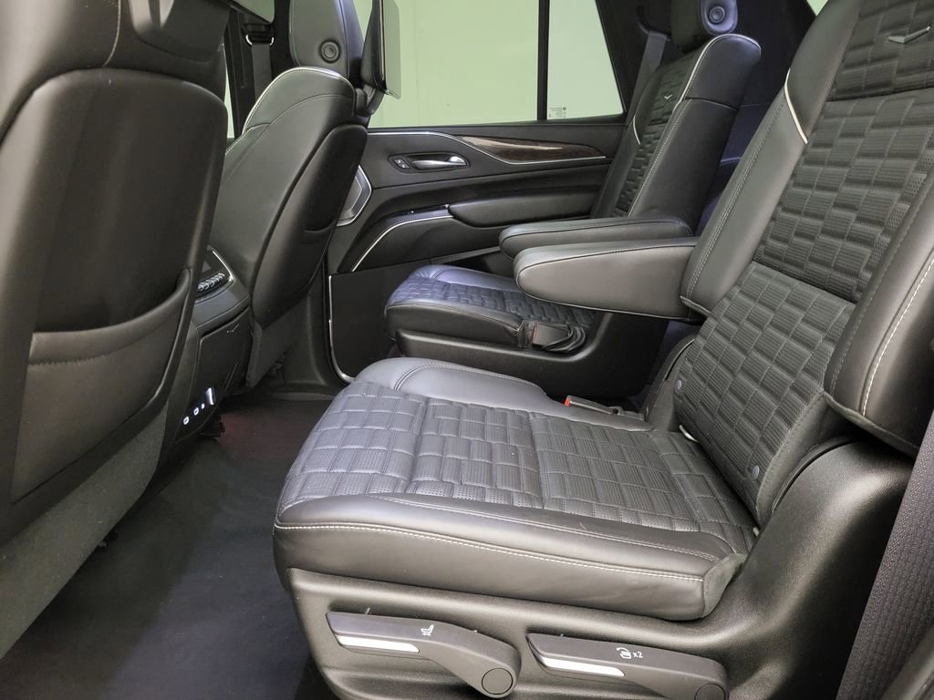 Used 2021 Cadillac Escalade Premium Luxury Platinum image 57