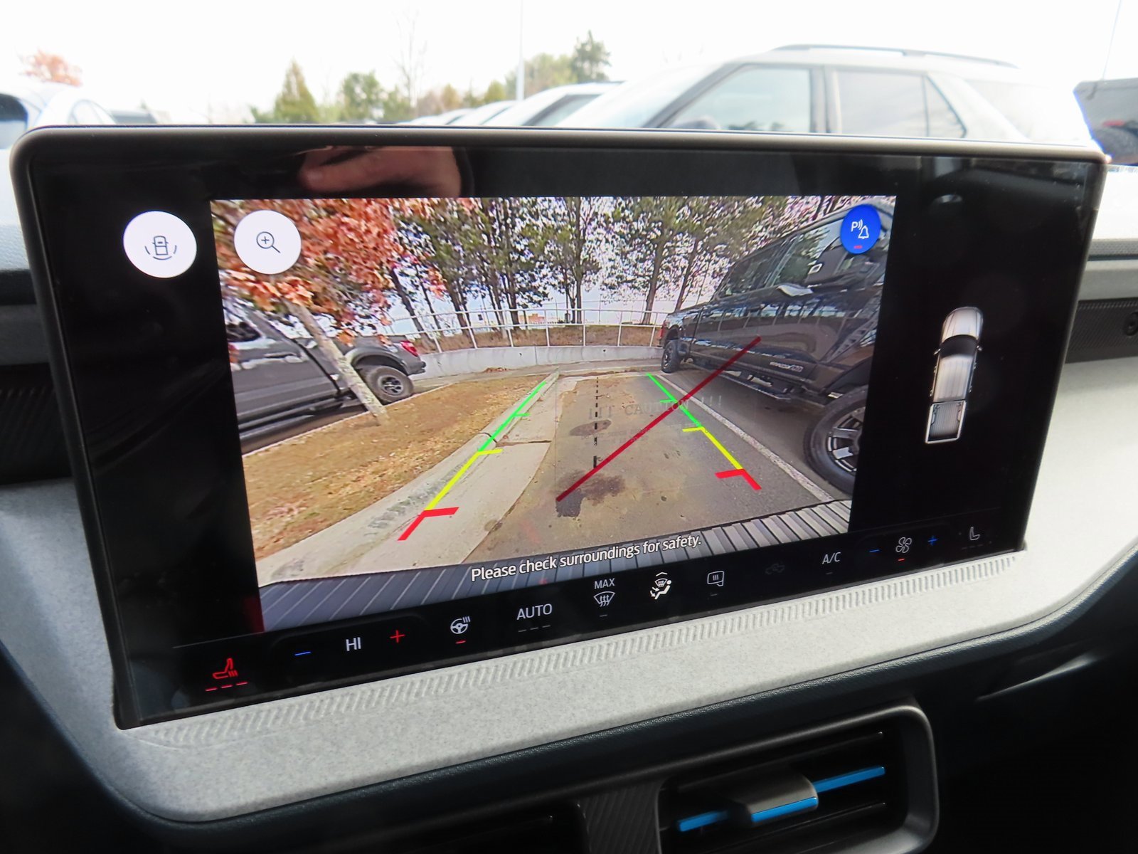 New 2026 Ford Maverick XLT w/ XLT Luxury Package image 12