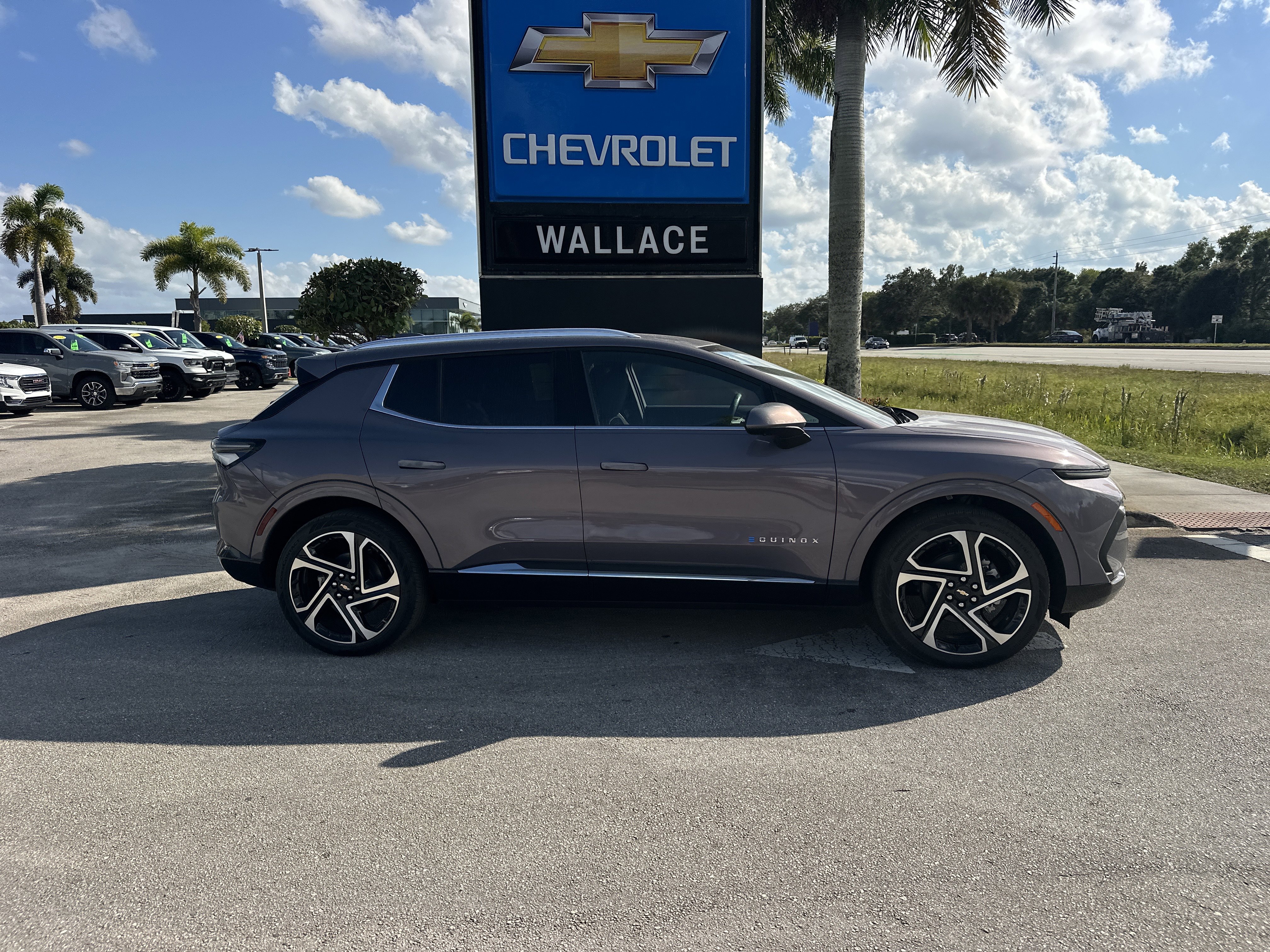 New 2026 Chevrolet Equinox EV LT w/ Convenience Package II image 5