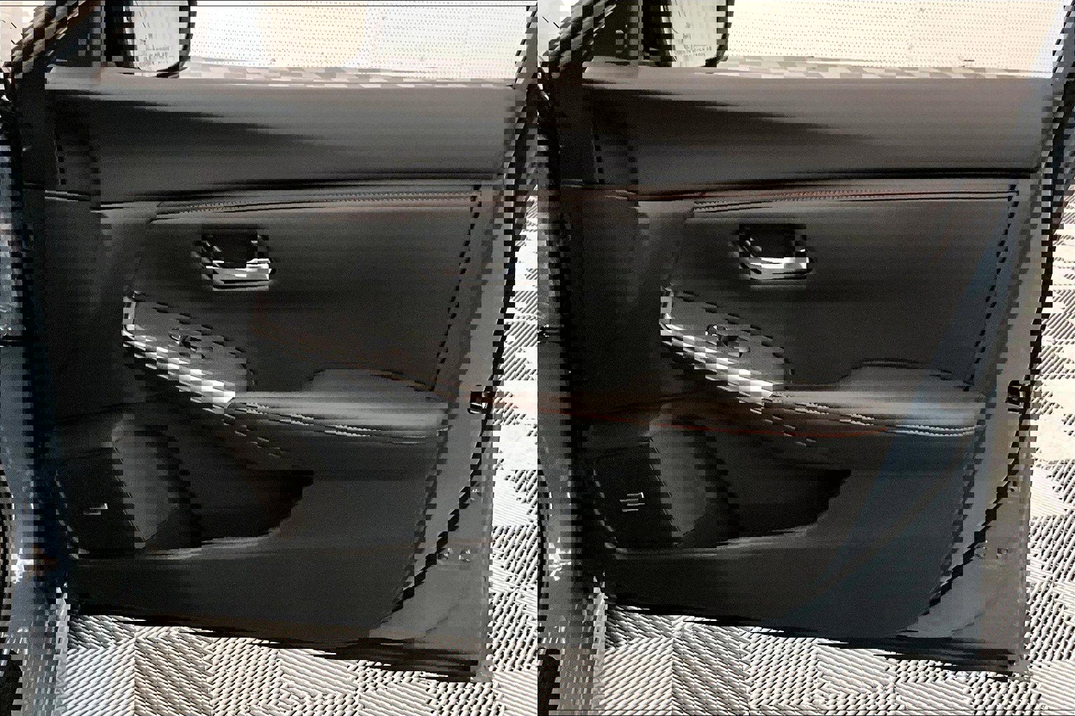 New 2025 Nissan Sentra SR w/ SR Premium Package image 71