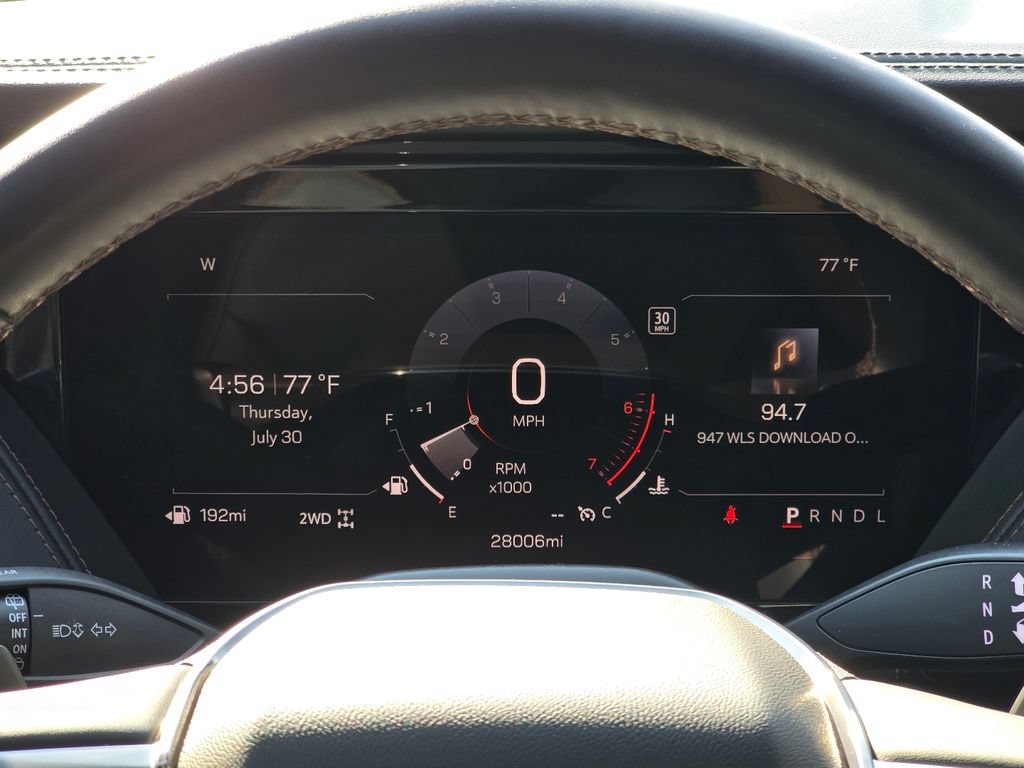 Certified 2025 GMC Yukon AT4 w/ AT4 Premium Package AWD/4WD image 14