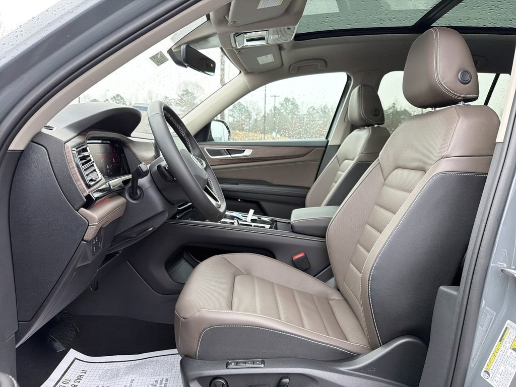 New 2026 Volkswagen Atlas SEL image 11