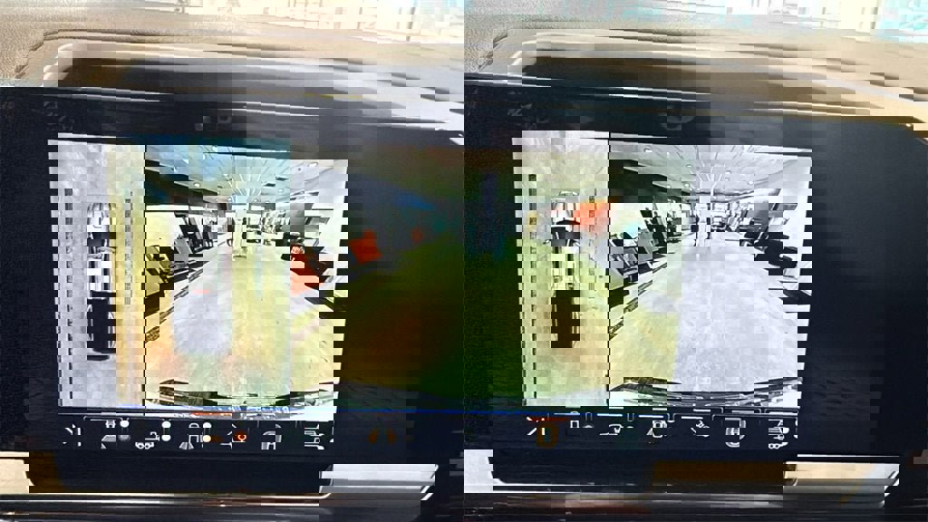 New 2026 GMC Sierra 3500 SLE w/ SLE Value Package image 34