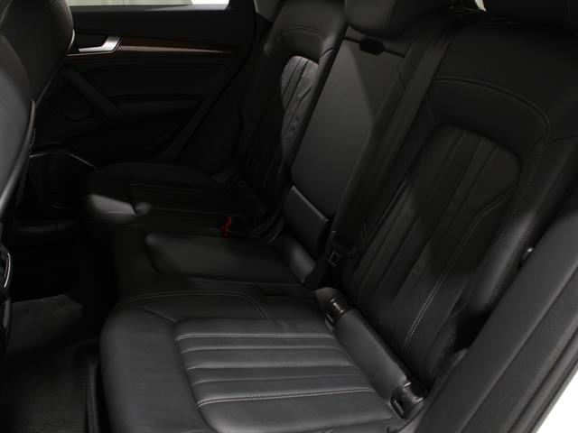 Used 2022 Audi Q5 2.0T Premium image 18