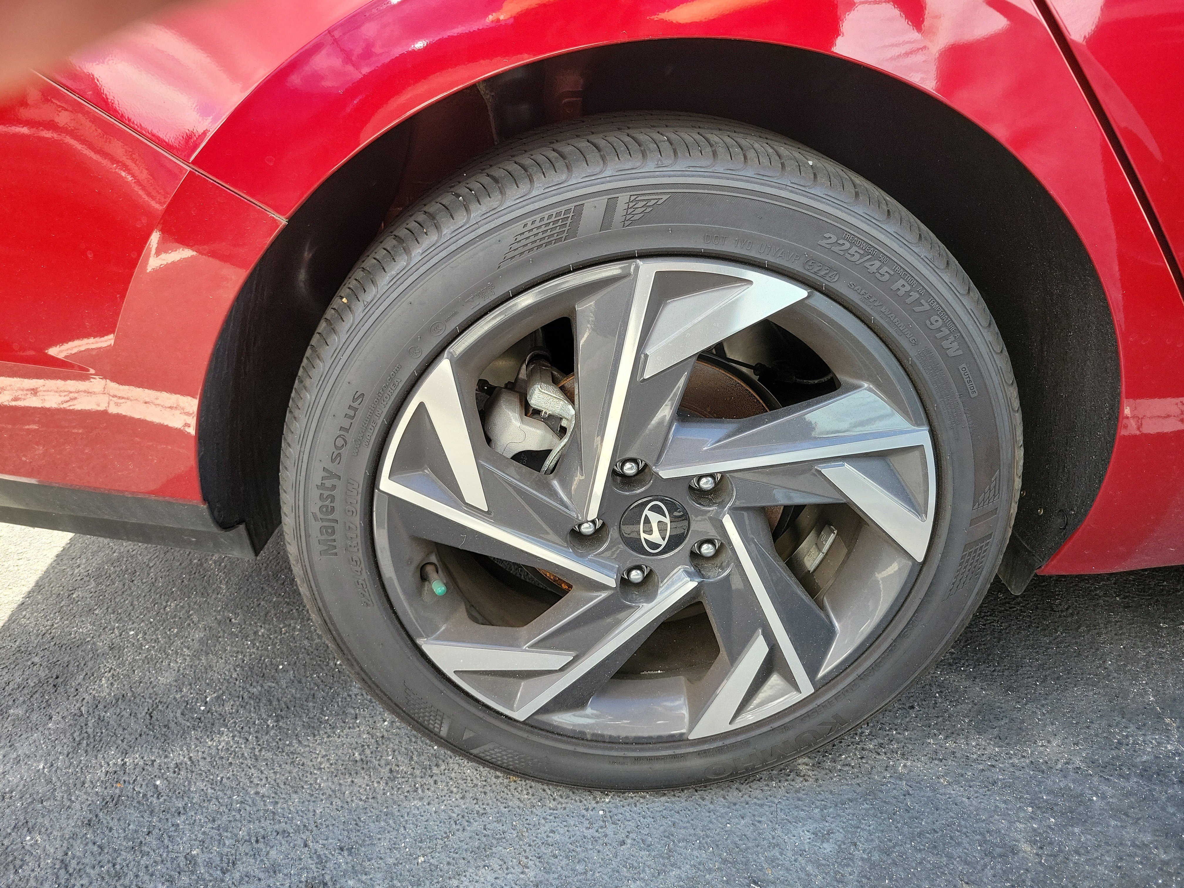 Used 2025 Hyundai Elantra Sport image 7