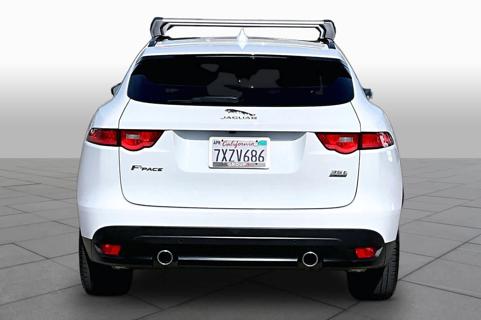 Used 2017 Jaguar F-PACE Prestige AWD/4WD image 4