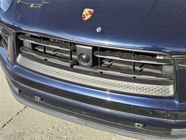 Used 2022 Porsche Macan image 39