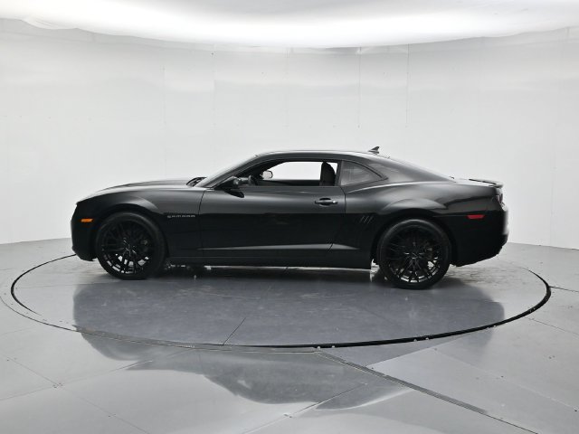 Used 2013 Chevrolet Camaro LS RWD image 7