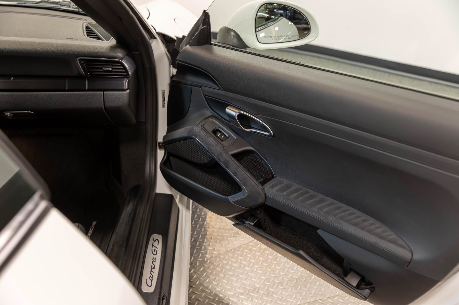 Used 2019 Porsche 911 Carrera GTS RWD image 67