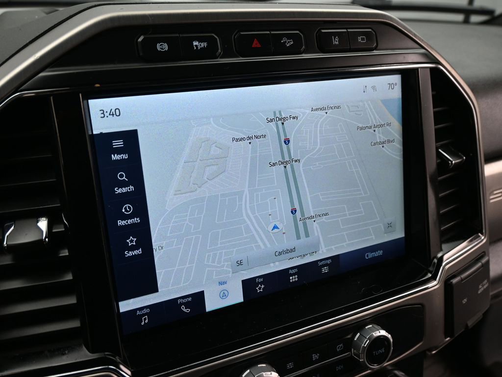 Used 2022 Ford F250 Platinum w/ FX4 Off-Road Package AWD/4WD image 15