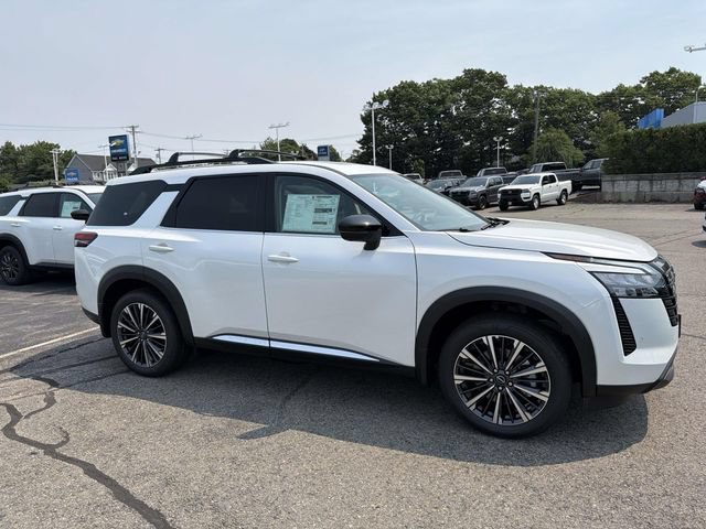 New 2026 Nissan Pathfinder Platinum AWD/4WD image 4