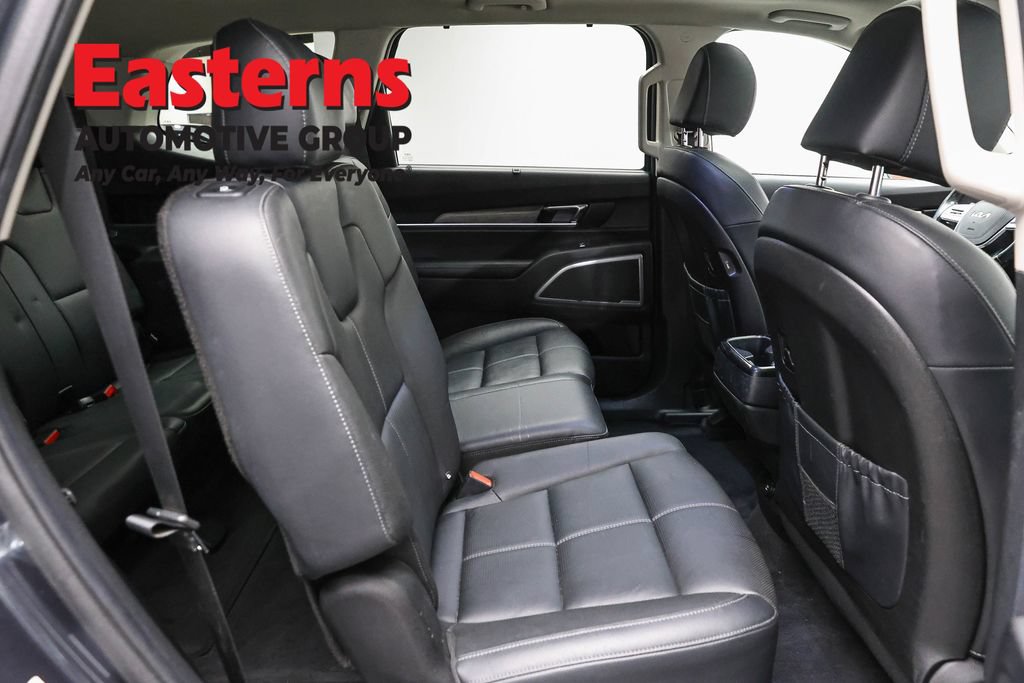 Used 2022 Kia Telluride EX AWD/4WD image 25