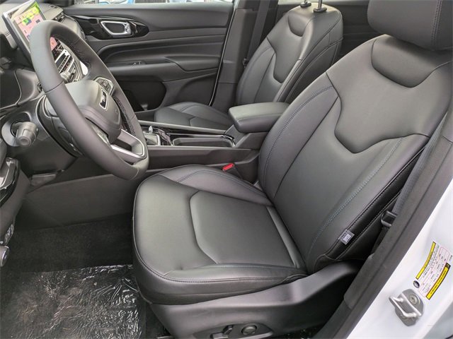 New 2026 Jeep Compass Limited w/ Sun, Sound & Navigation Group image 11