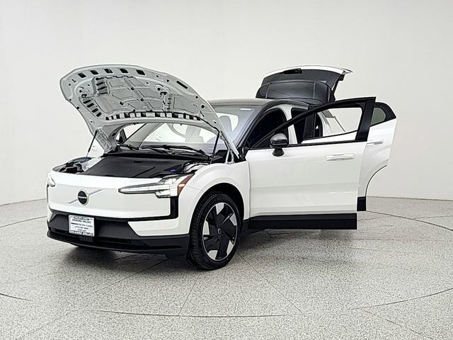 New 2026 Volvo EX30 Plus w/ Protection Package Premier AWD/4WD image 9