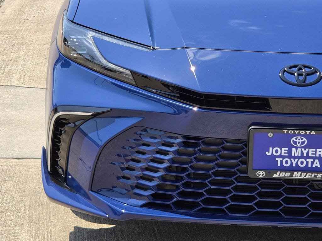 New 2026 Toyota Camry XSE FWD image 5