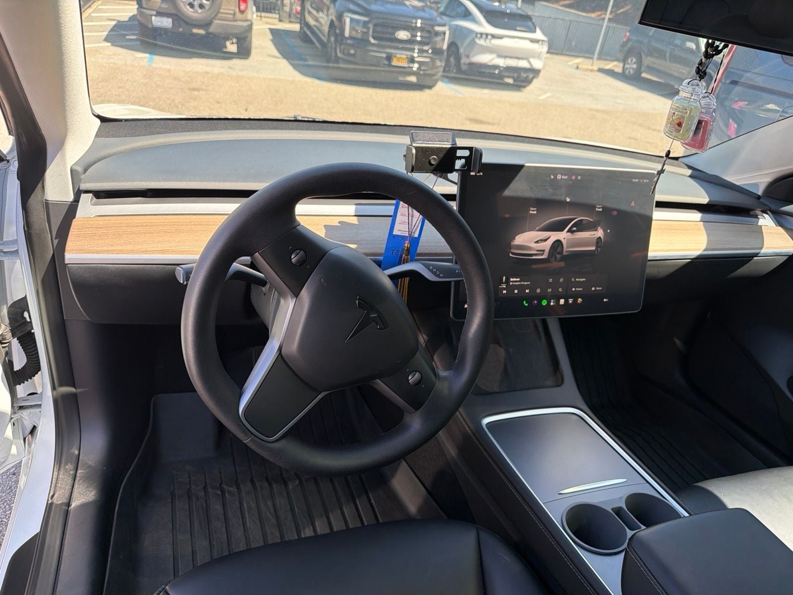 Used 2023 Tesla Model 3 Standard Range RWD image 11