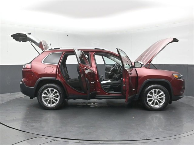 Used 2019 Jeep Cherokee Latitude w/ Cold Weather Group image 59