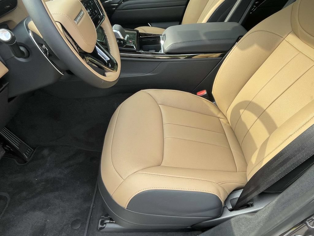 New 2026 Land Rover Range Rover Sport Dynamic SE AWD/4WD image 14