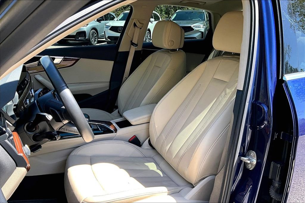 Used 2023 Audi A4 2.0T Premium w/ Convenience Package AWD/4WD image 34