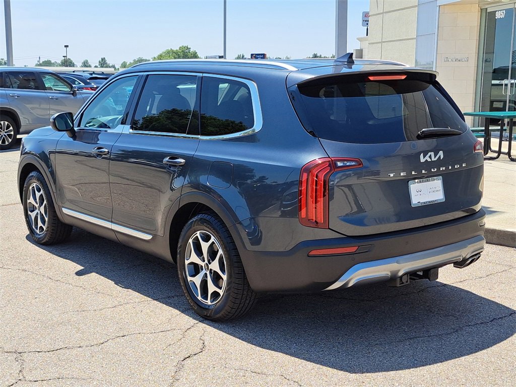 Used 2022 Kia Telluride EX w/ Towing Package image 3