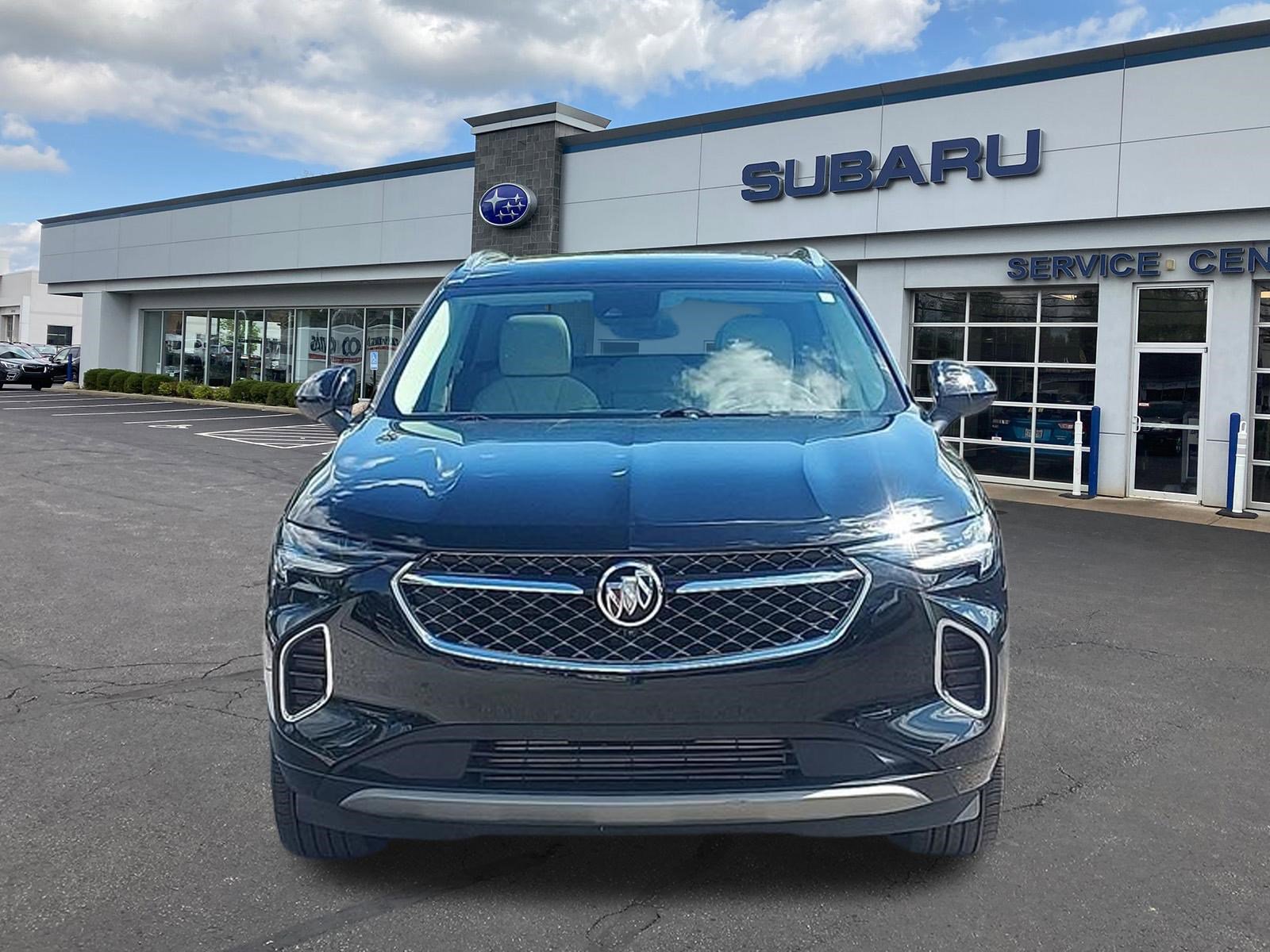 Used 2023 Buick Envision Avenir AWD/4WD image 2