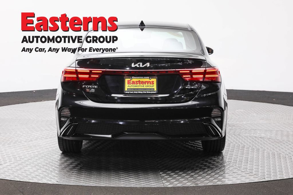 Used 2023 Kia Forte GT-Line image 6