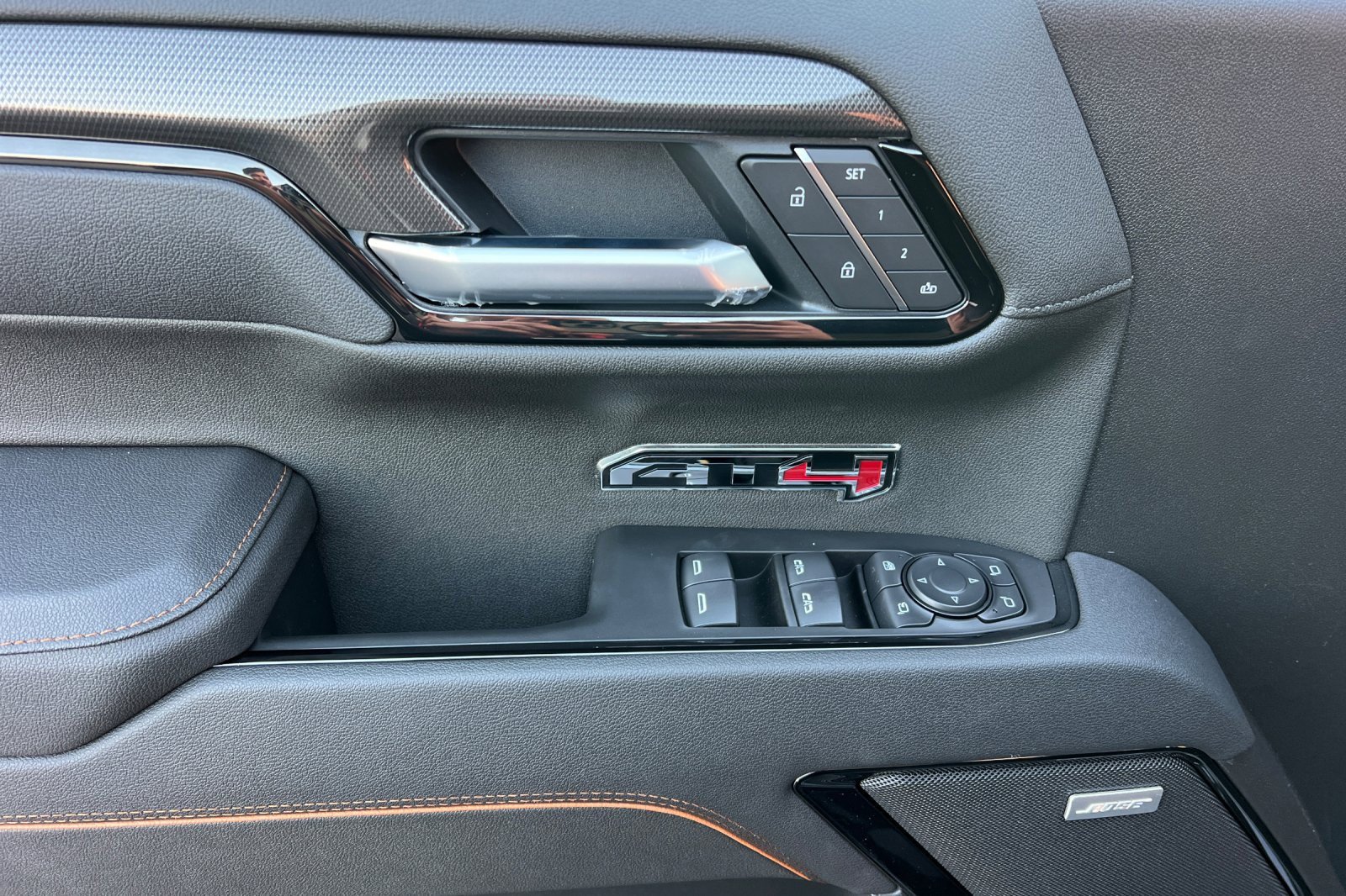 New 2026 GMC Sierra 1500 AT4 w/ AT4 Premium Package image 9