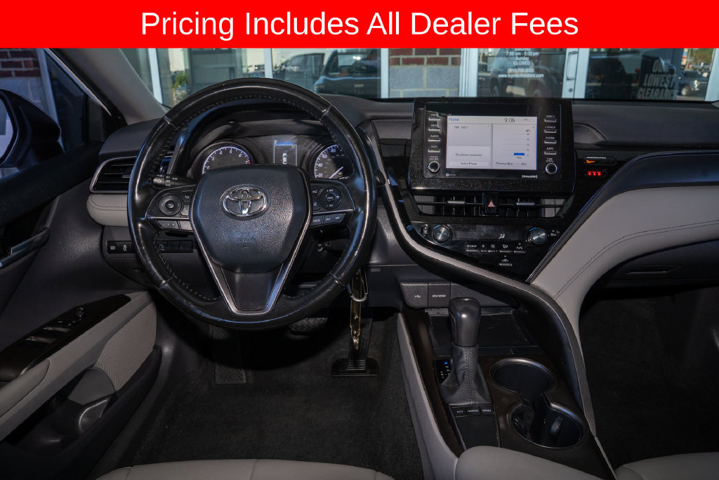 Certified 2023 Toyota Camry SE FWD image 6