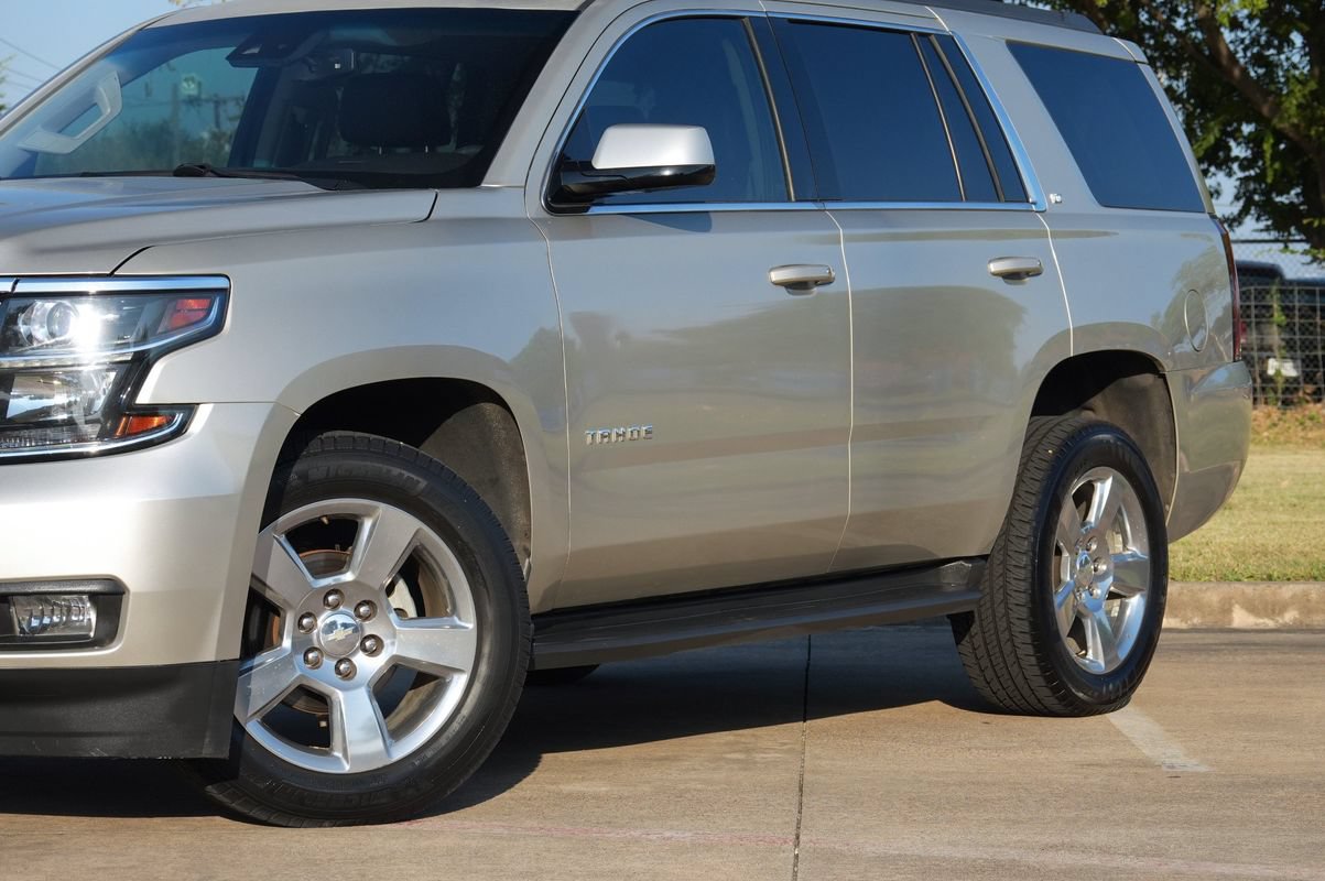 Used 2017 Chevrolet Tahoe LT w/ Luxury Package RWD image 23
