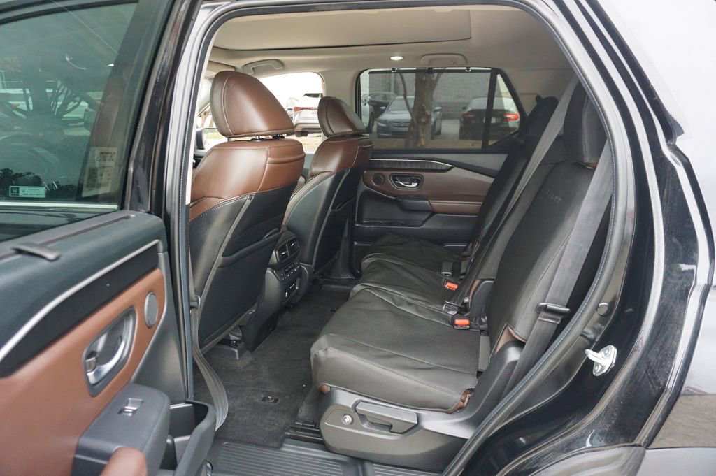 Used 2024 Honda Pilot Elite image 17
