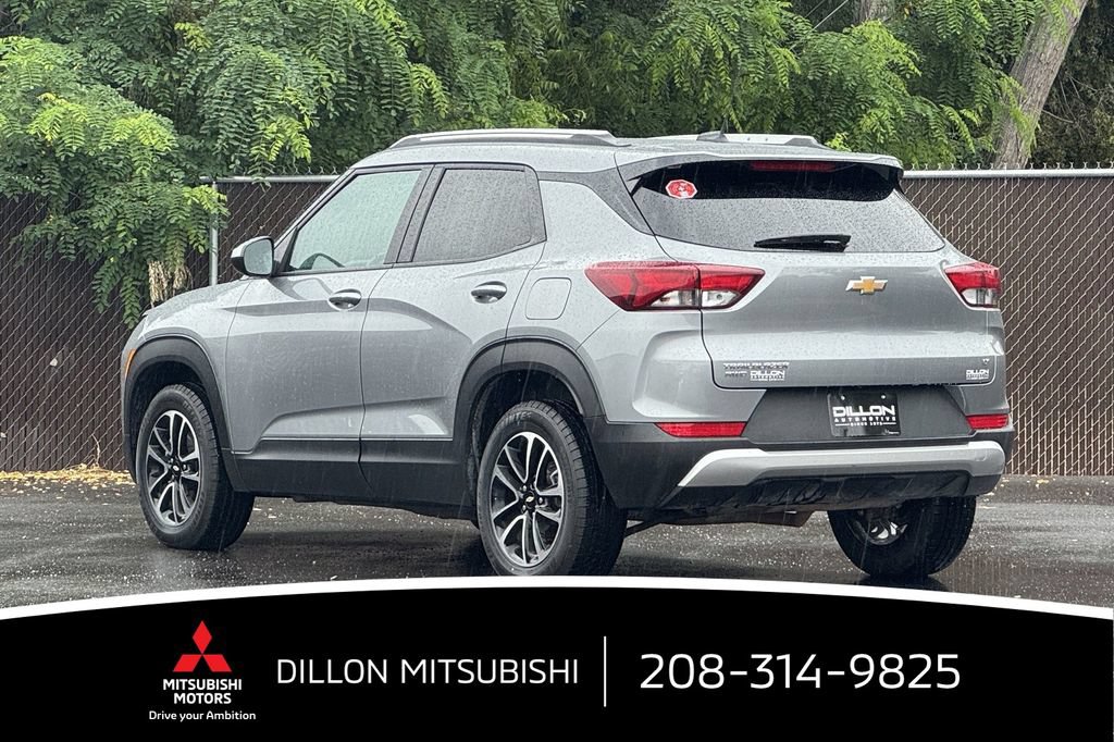 Used 2025 Chevrolet TrailBlazer LT AWD/4WD image 6