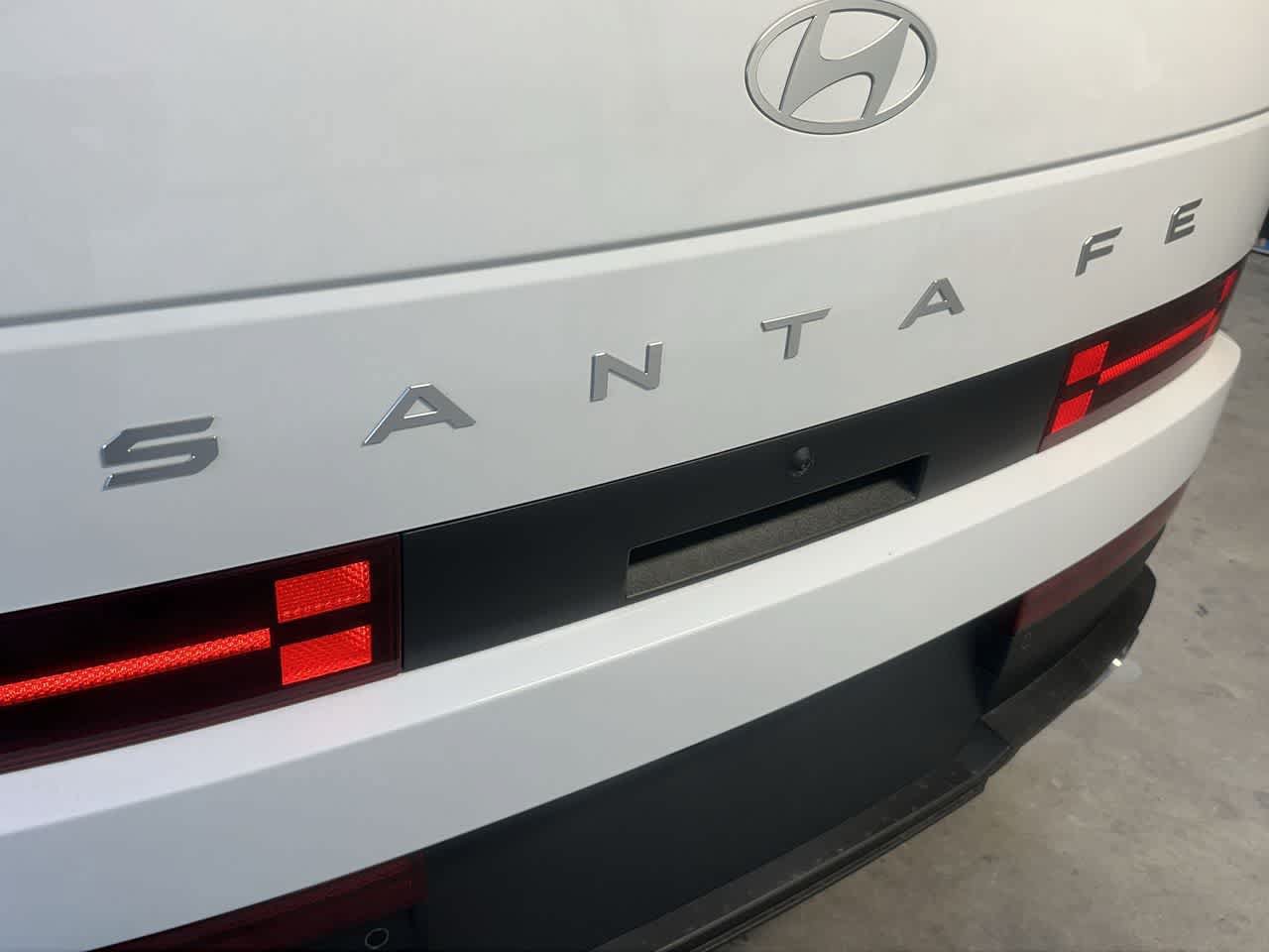 New 2027 Hyundai Santa Fe SEL FWD image 10