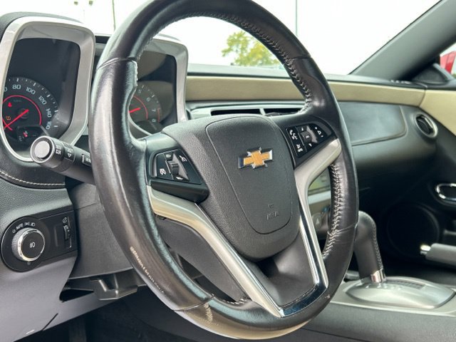 Used 2015 Chevrolet Camaro LT w/ 1LT Preferred Package RWD image 26