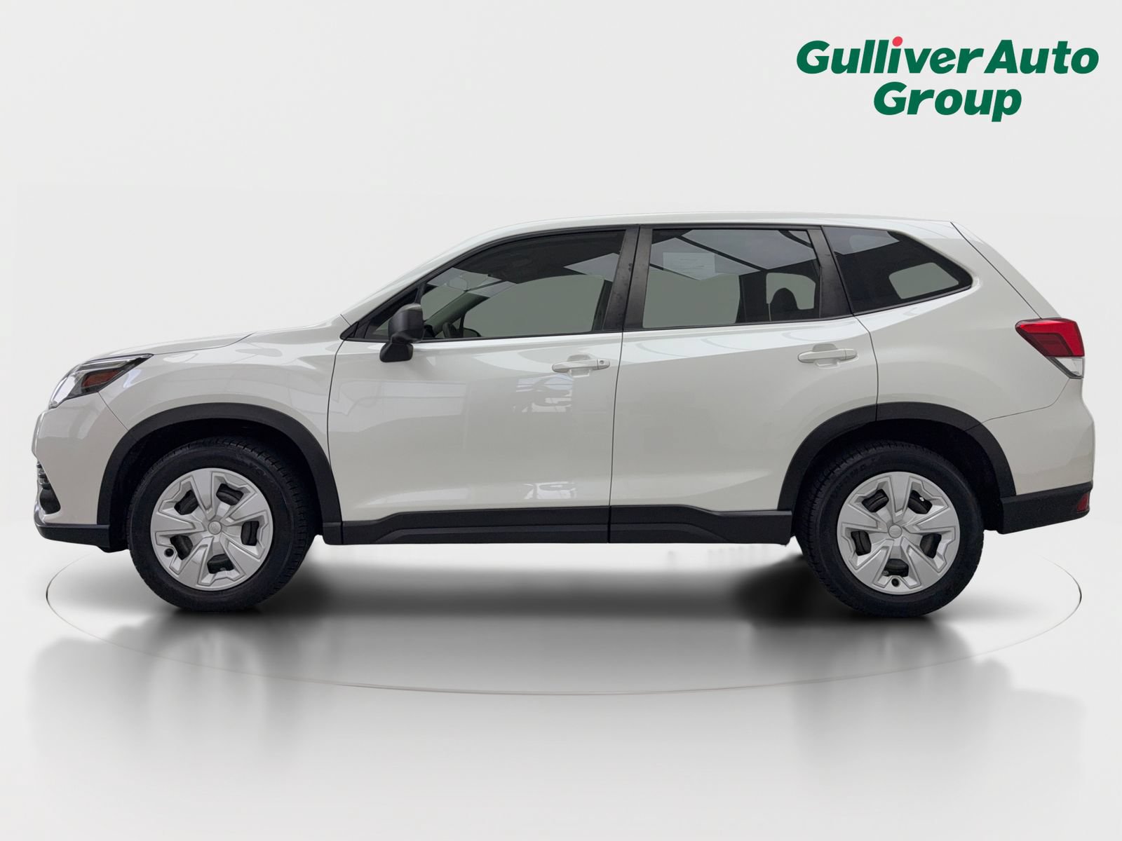 Used 2023 Subaru Forester AWD/4WD image 3