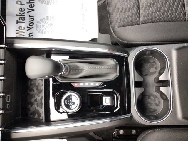 Used 2026 GMC Canyon Elevation w/ Convenience Package image 14