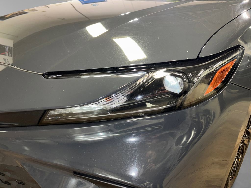 Used 2025 Toyota Camry SE image 20