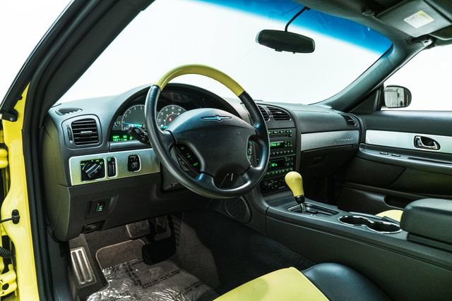 Used 2002 Ford Thunderbird RWD image 24