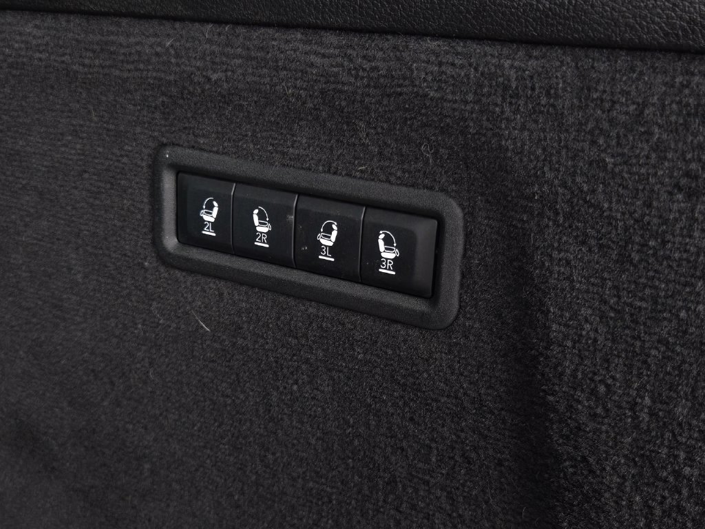 Used 2024 Jeep Grand Wagoneer L 4WD image 36