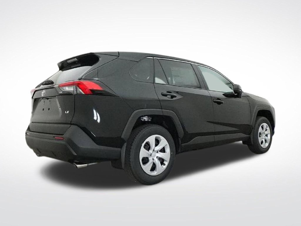 Used 2025 Toyota RAV4 LE FWD image 28