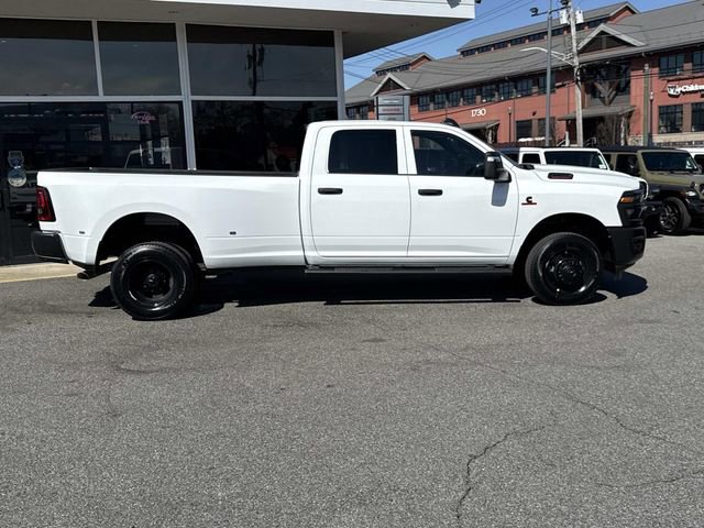 New 2026 RAM 3500 Tradesman image 38